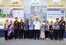 Tanah Bumbu Raih Penghargaan Stand Terbaik di Trade Expo Indonesia 2026